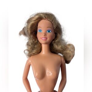 Vintage 1985 The Heart Family Mom Barbie Doll  Nude # 1110